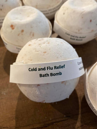 Cold & Flu Bath Bomb – Eucalyptus, Peppermint & Lavender Relief