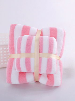 Pink and White Striped Bath Towel Set – Plush & Absorbent