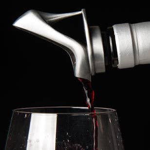 High Heel Bottle Pourer & Aerator – Fun & Functional Gift