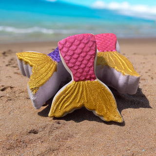 Mermaid Tail Bath Bomb with Surprise Birthstone Ring