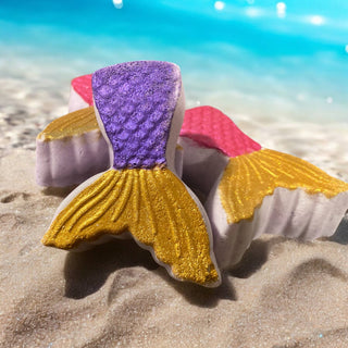 Mermaid Tail Bath Bomb with Surprise Birthstone Ring